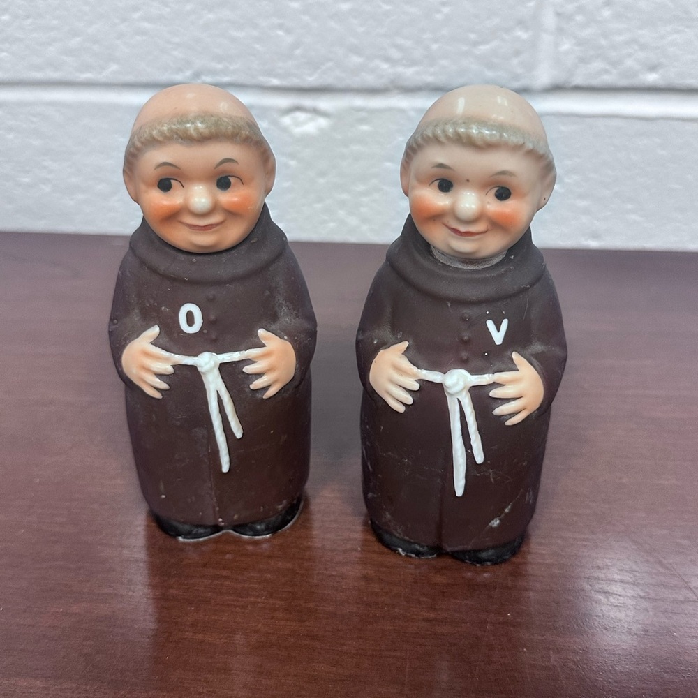 Vintage 1960’s W Germany Goebel Friar Tuck Oil and Vinegar Set